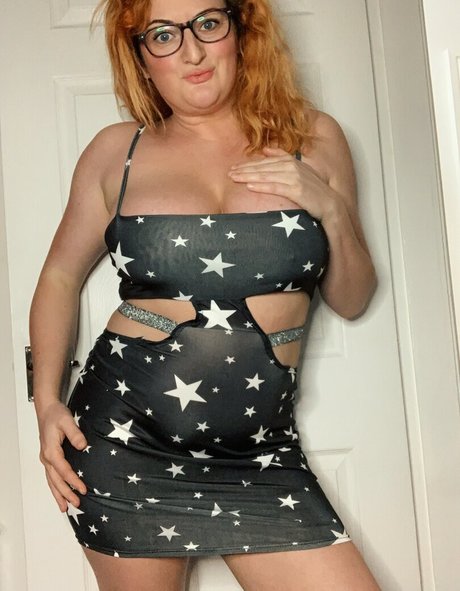 charliescarletx star erotic image