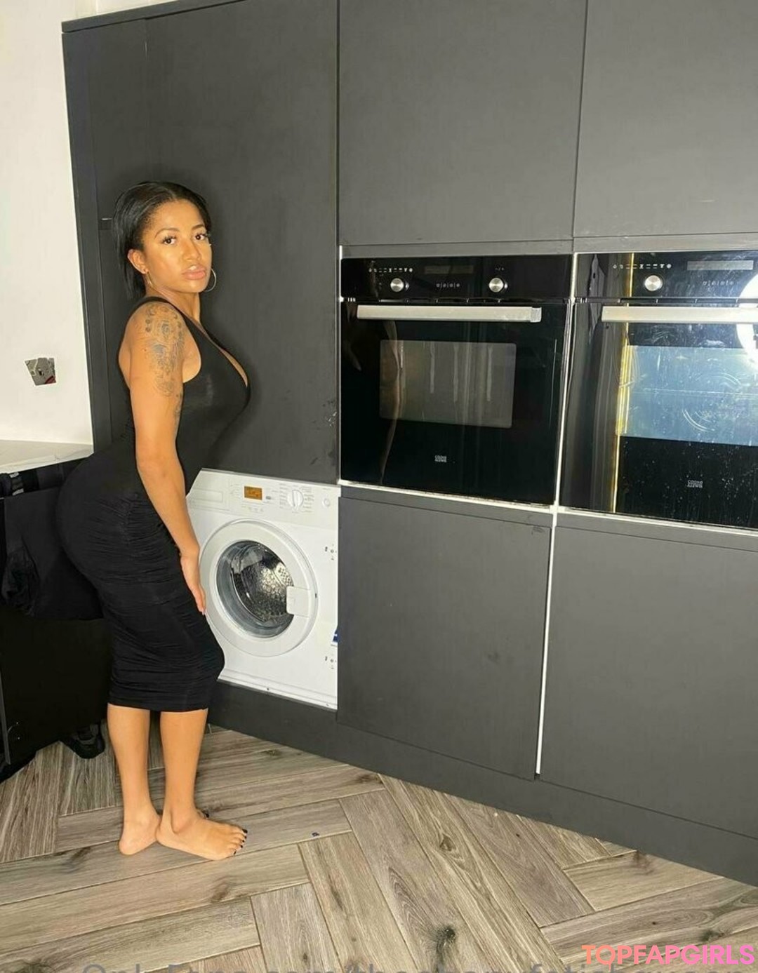 theebonyfetishqueen model nudes img
