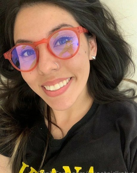 sweetgirlkatya hd pornstar img