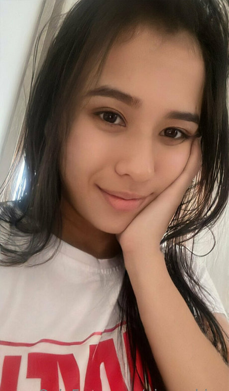 nico robinn pornographic model image