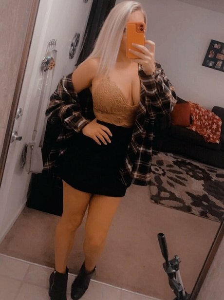 xxkinkykandixx model perfect gallery