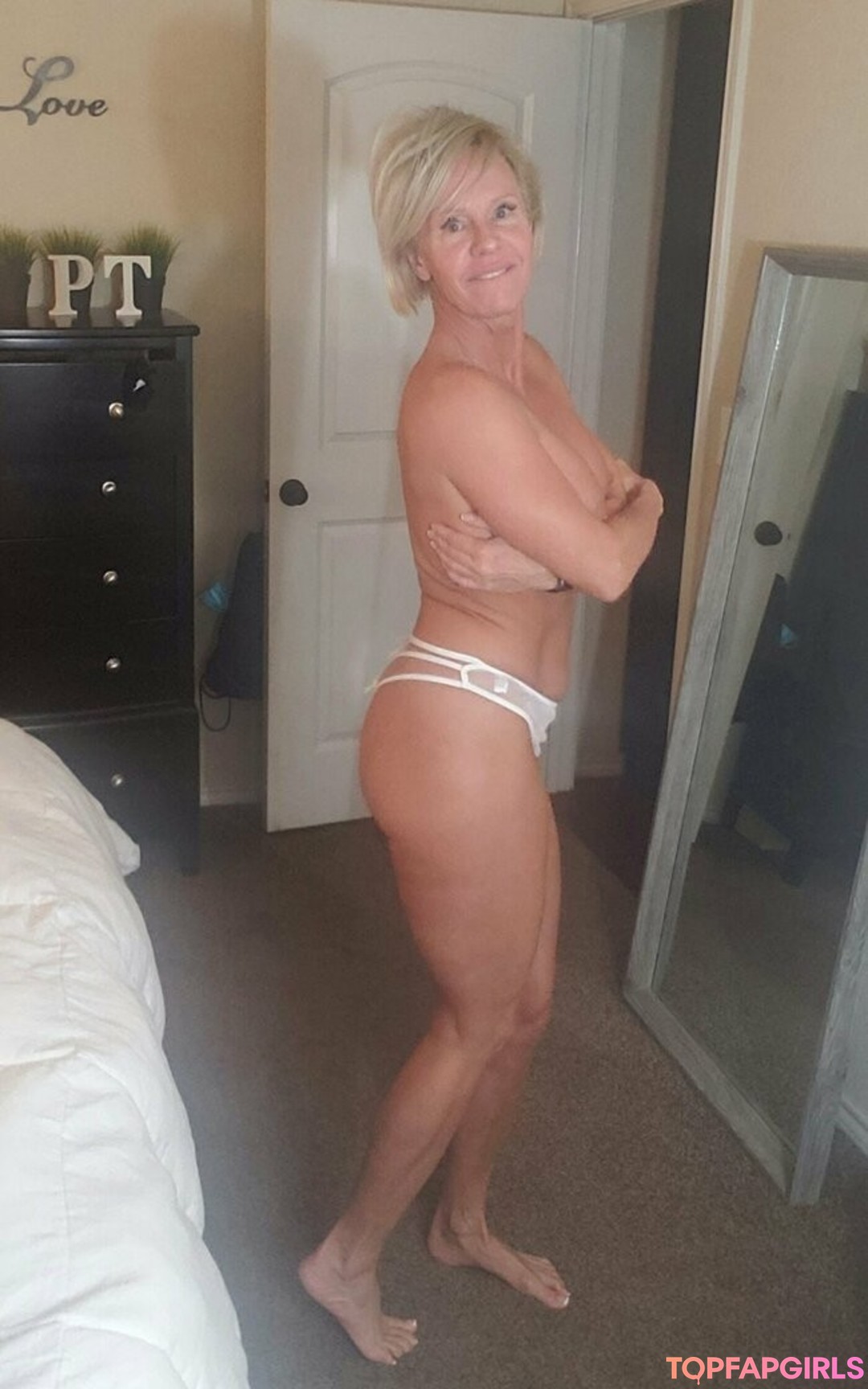 huge anal dildo onlyfans xxx photo