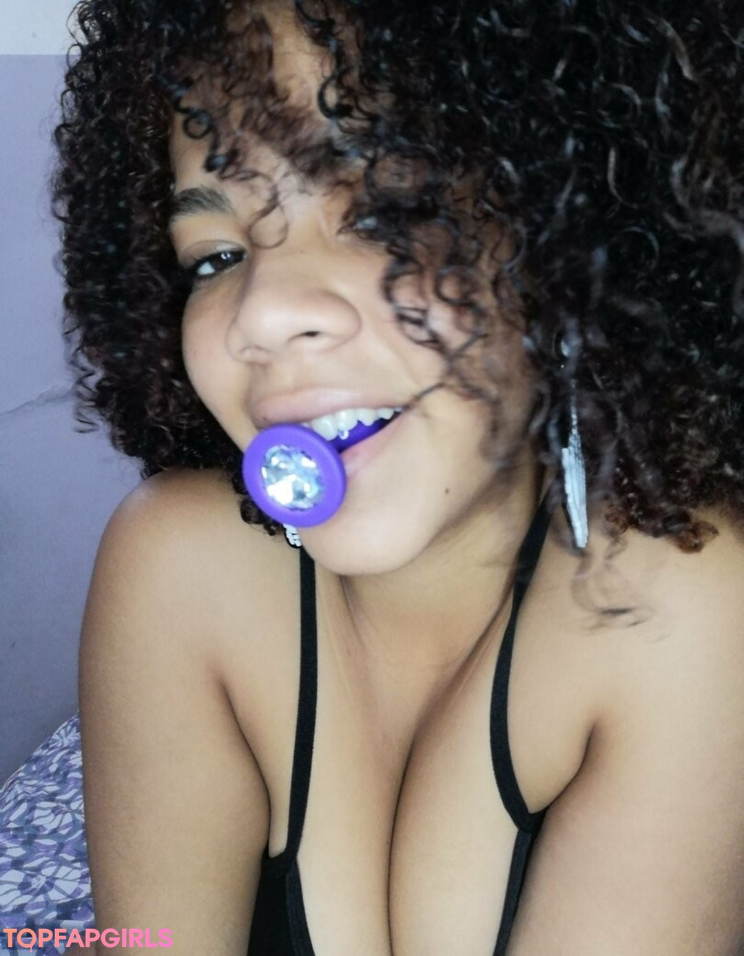 nattbenfree nudes actress pics