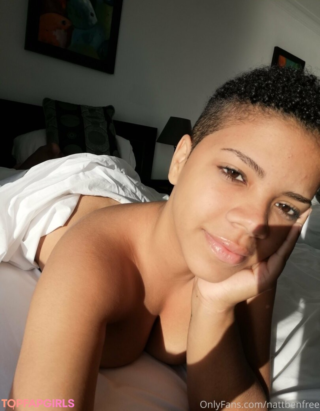 nattbenfree hot actress picture