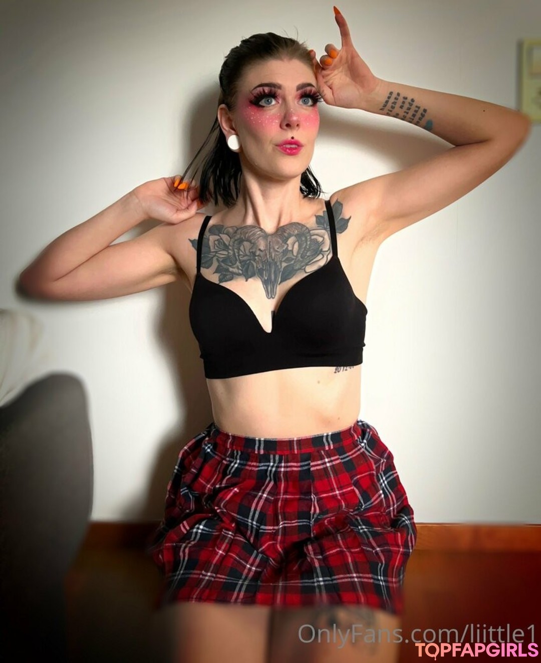 liittle1 pretty model photos