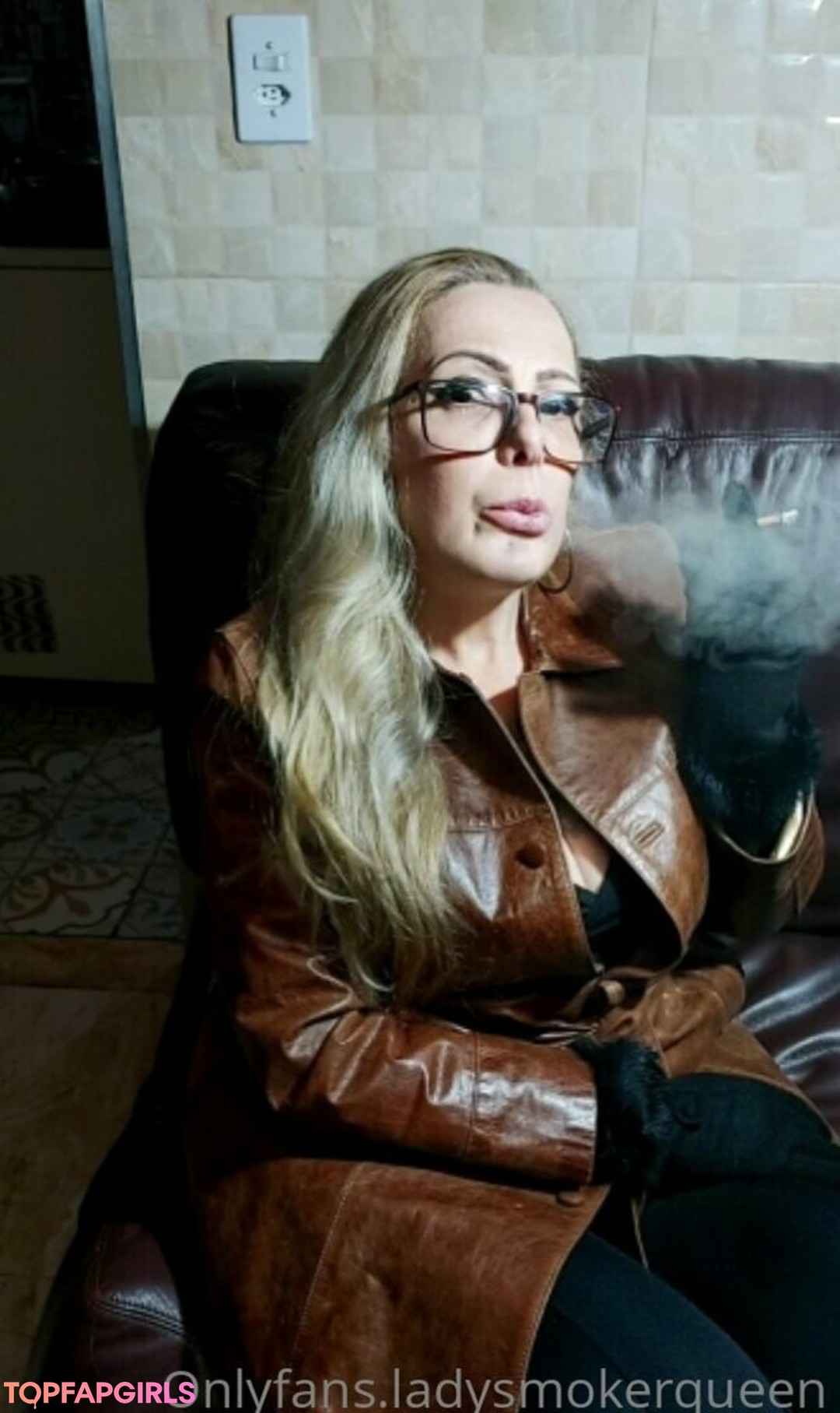 milf blowjob onlyfans beautiful img