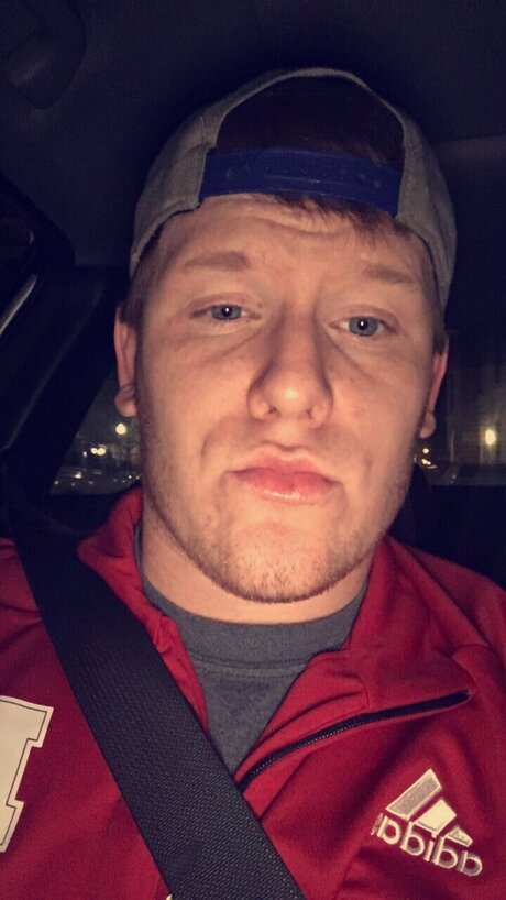 Jhunt95 pretty pornstar photos