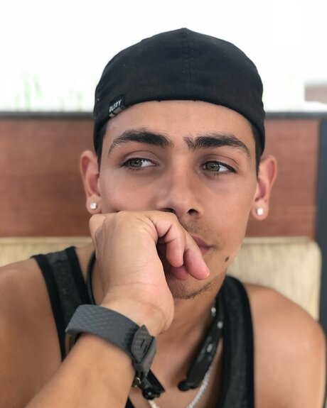 Tipofchris pornstar erotic pic