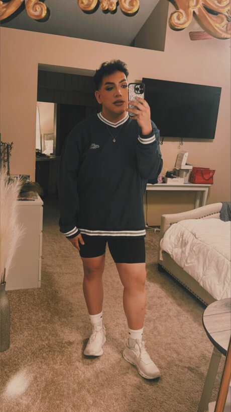 Baddie pornstar exclusive gallery