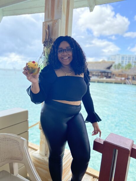 Nicole Williams star nudes pic