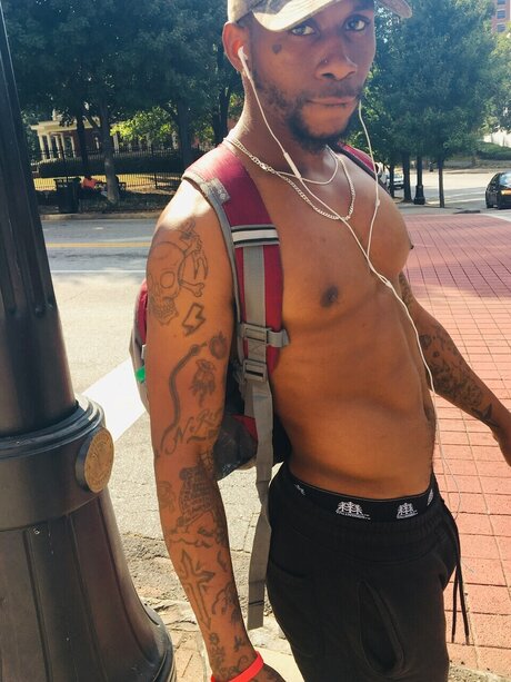 RogerDhatz erotic model pic