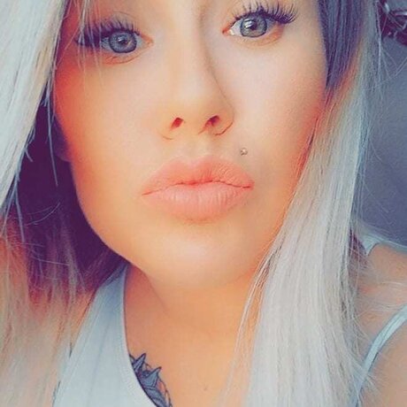 Cassie McKinney pornstar naked archive