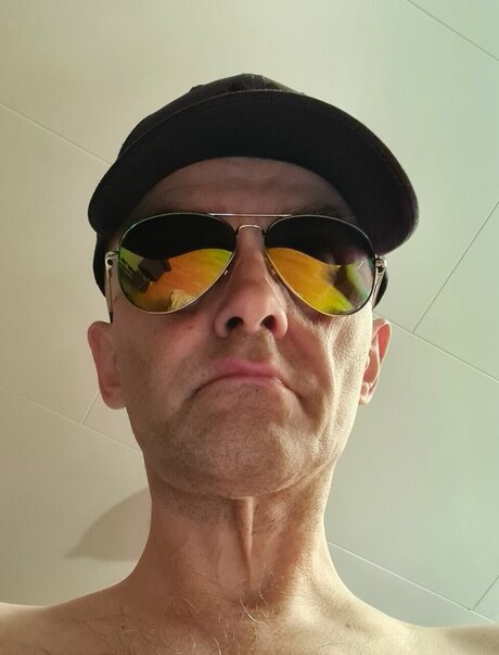 Ejret pornographic actress galleries