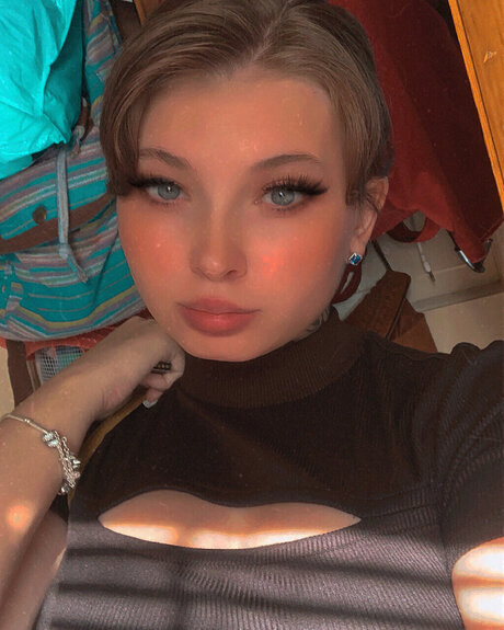 Thugsbunnie top model images