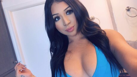 Hollabby pornstar hd image