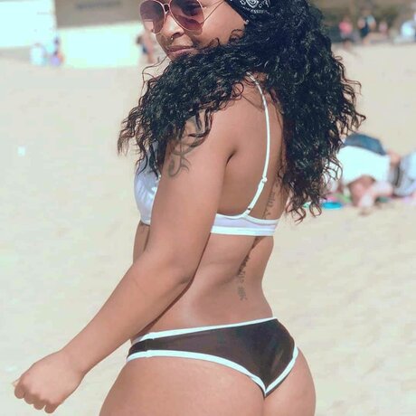 xxXenah pornstar xxx pictures