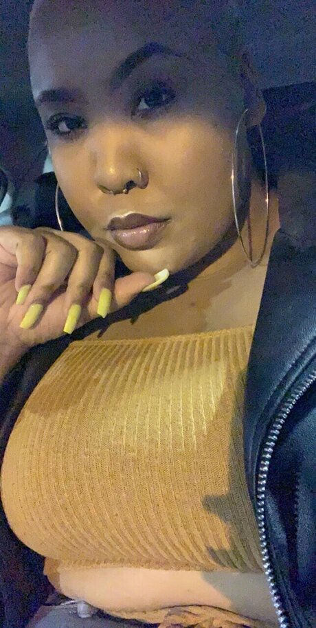 Bratti Madi_ star nude pic