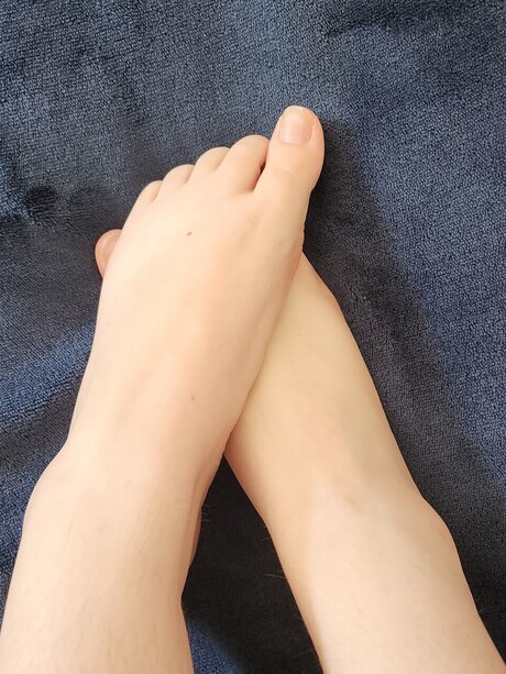 Only feet pics star nudes images