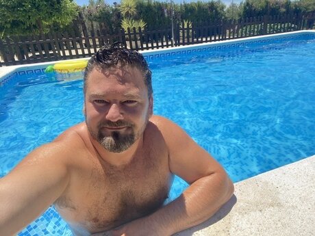 OnebearXXX star beautiful pic