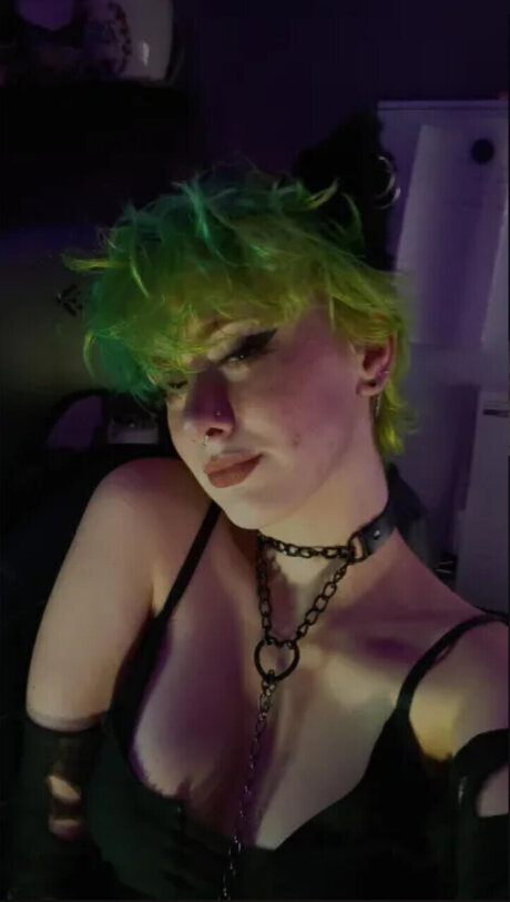 NixieNymph beautiful pornstar img