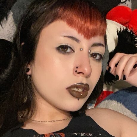 _Ary_ nudes star images