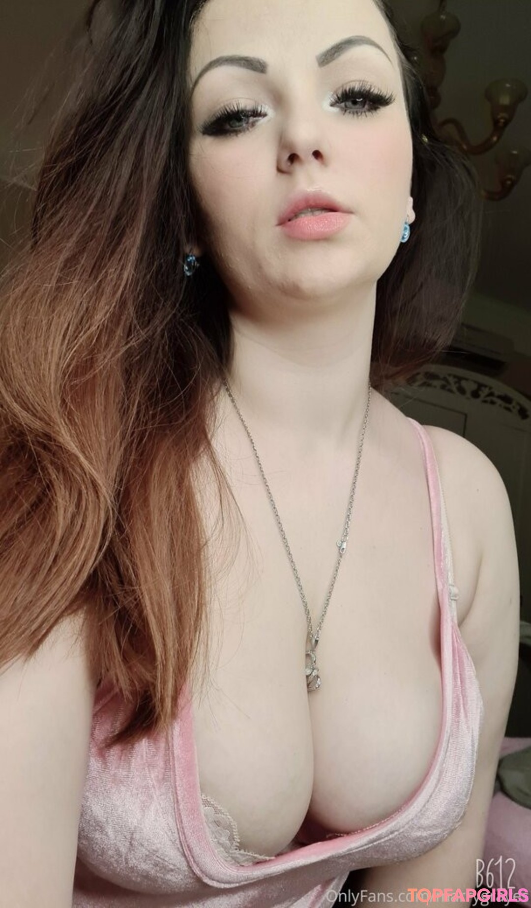 off grid onlyfans naked image