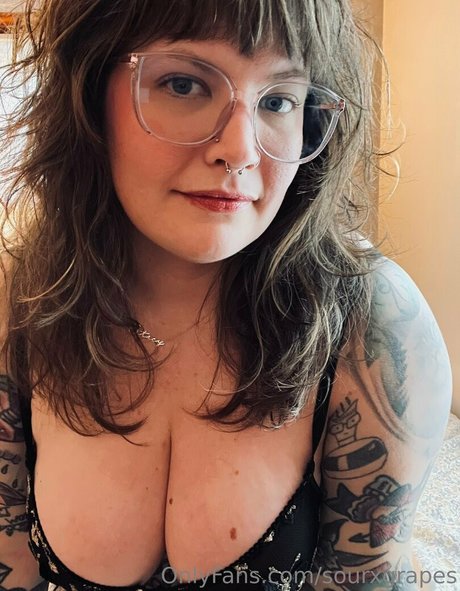 sourxgrapes nice pornstar galleries