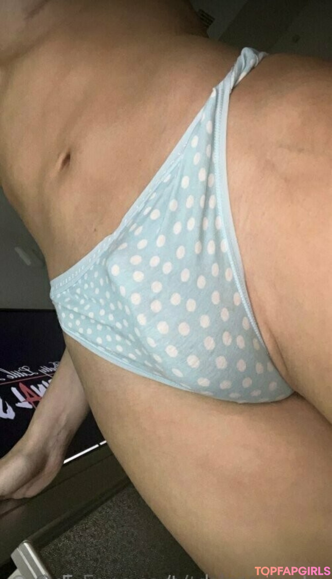 girl onlyfans hot naked picture