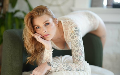 theofficialamandashow model pretty gallery