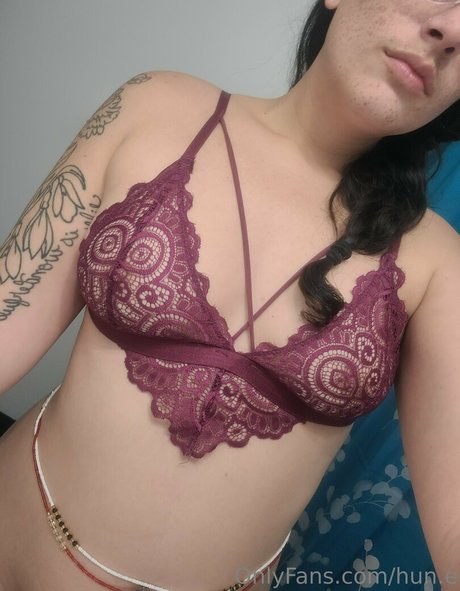 hun e pornstar exclusive gallery