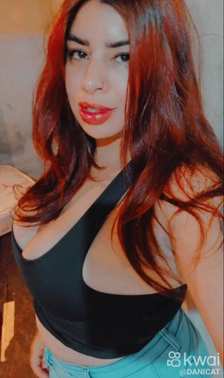 Daniele Mara Valentino actress photos