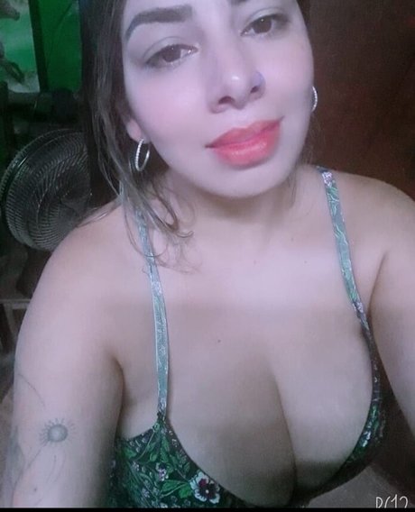 Daniele Mara Valentino naked model pictures