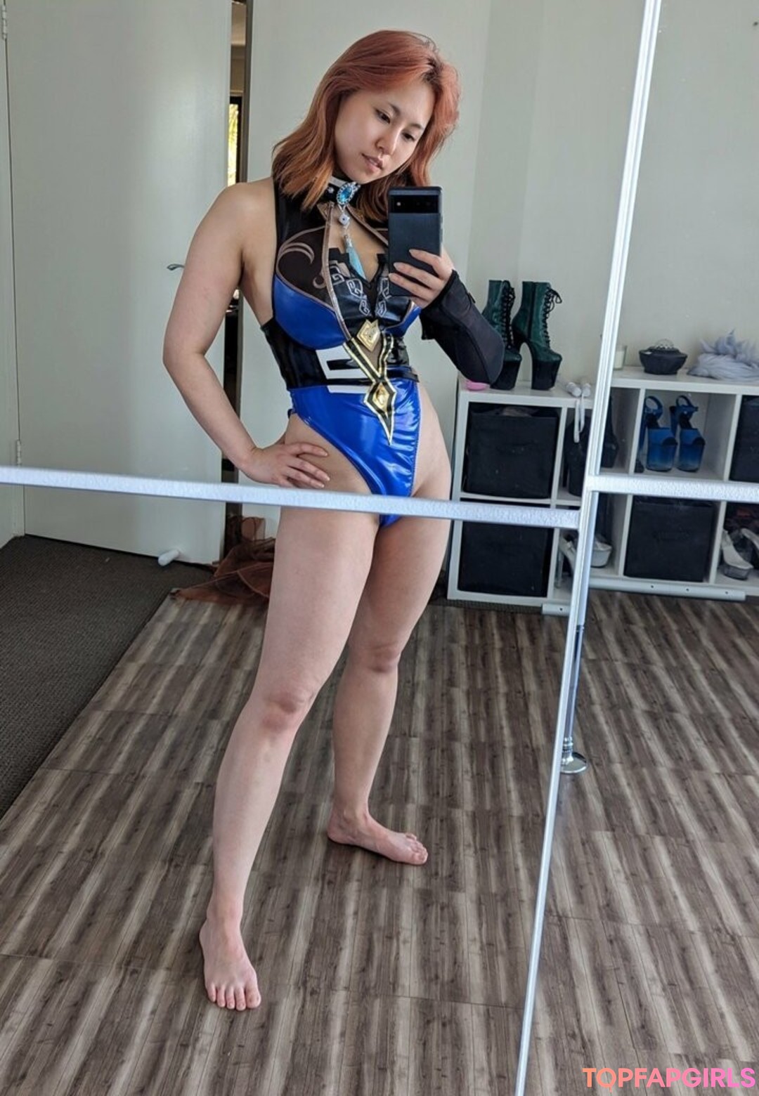 ceraphstear naked model img