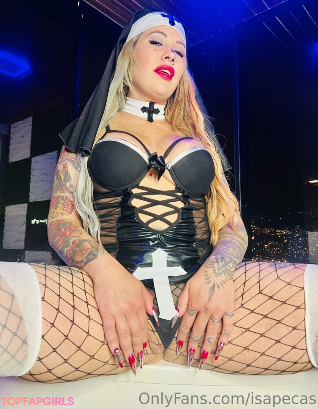 isapecas beautiful pornstar picture