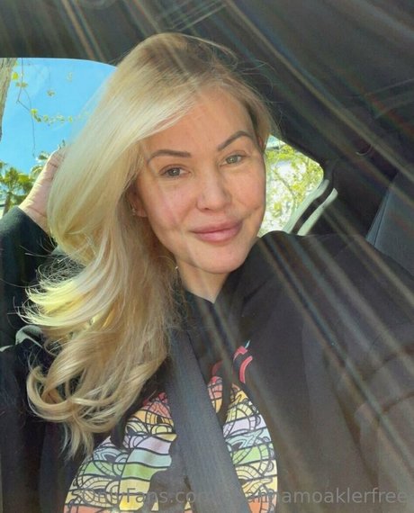 shannamoaklerfree beautiful model gallery