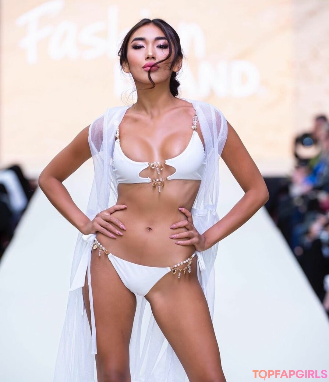 Asya Sun star sexy archive