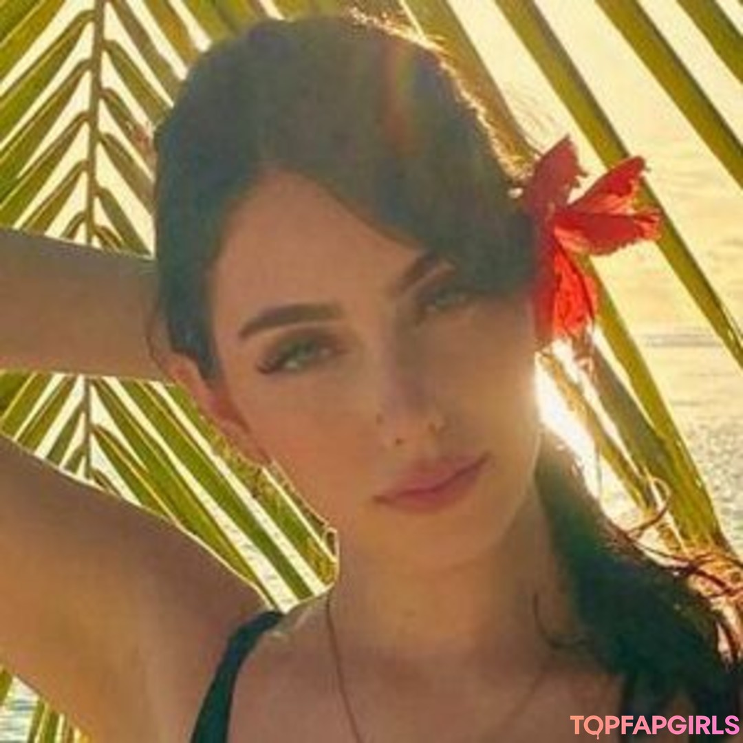 Cocoxcohen sexy star image