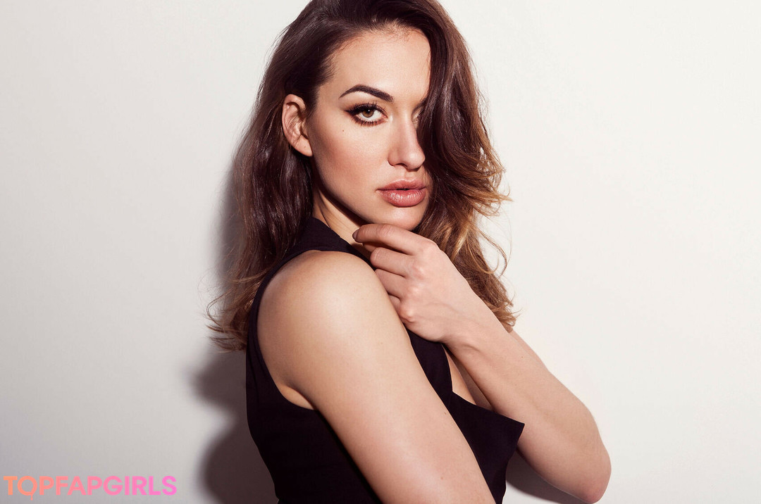 Tasya Teles model hd img