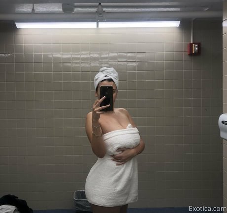 Disturbia free actress img