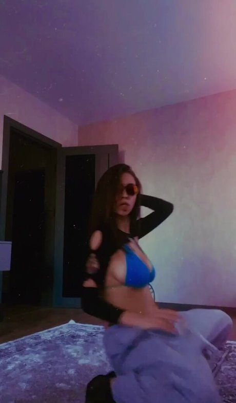 aisultana art actress pic