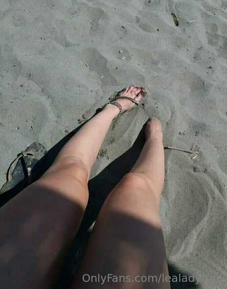 lealadyfree nude actress galleries