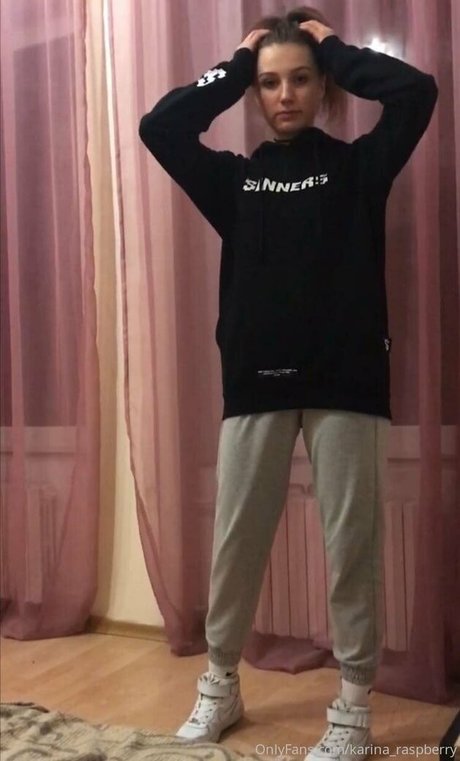 karina raspberry star hot picture