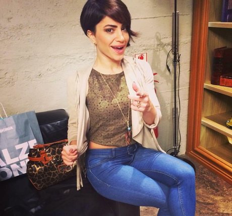 Serpil Cansz xxx star pics