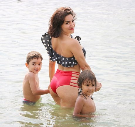 Serpil Cansz model adult photo