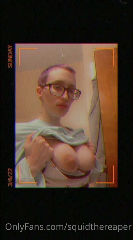 squidthereaper erotic star pics