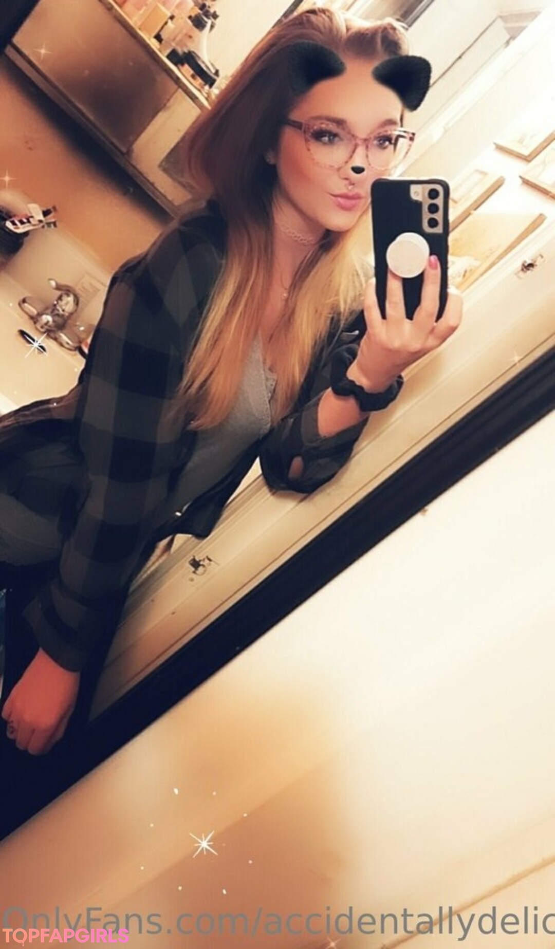 accidentallydelicious nude pornstar archive