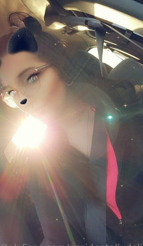 accidentallydelicious model beautiful pic