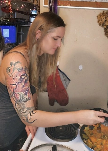 accidentallydelicious model porn pics