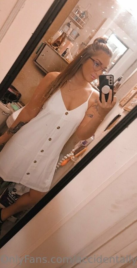 accidentallydelicious star pornographic archive