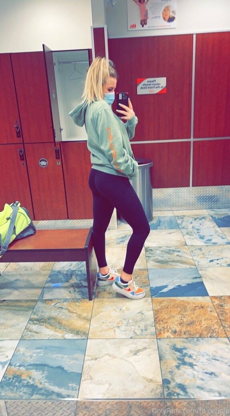 fit couple pornstar erotic picture